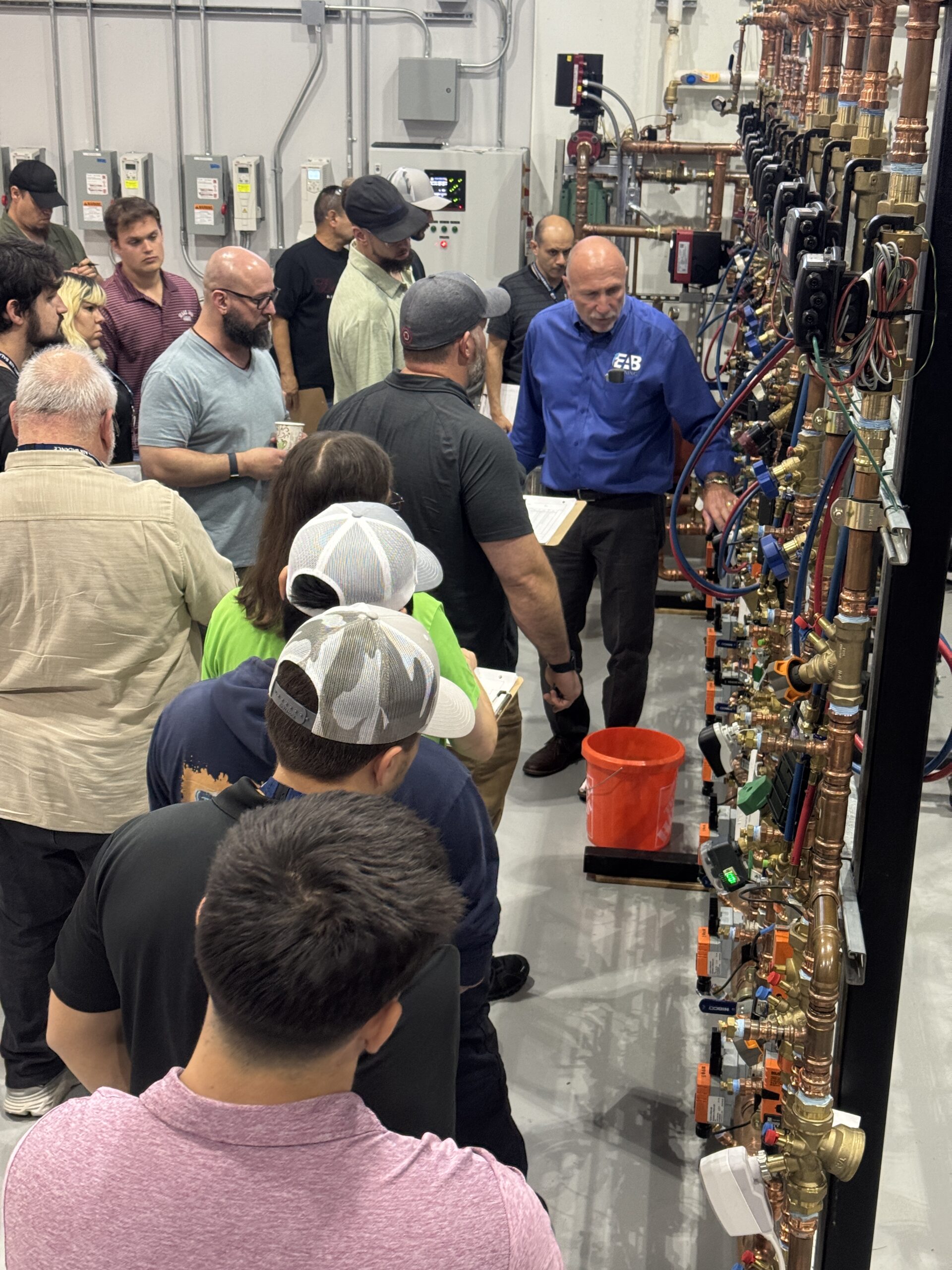 20250523_143341011_iOS